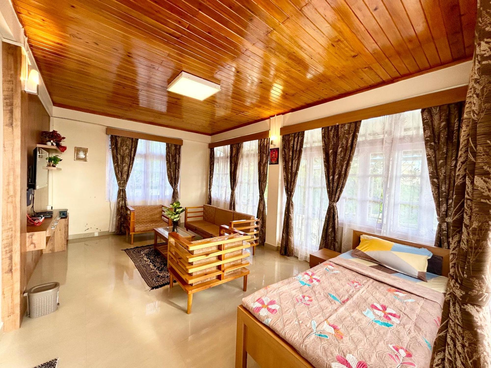 Yepplo Holiday Home - Complimentary Breakfast - 24 Hrs Caretaker & Power Backup شيلونغ المظهر الخارجي الصورة
