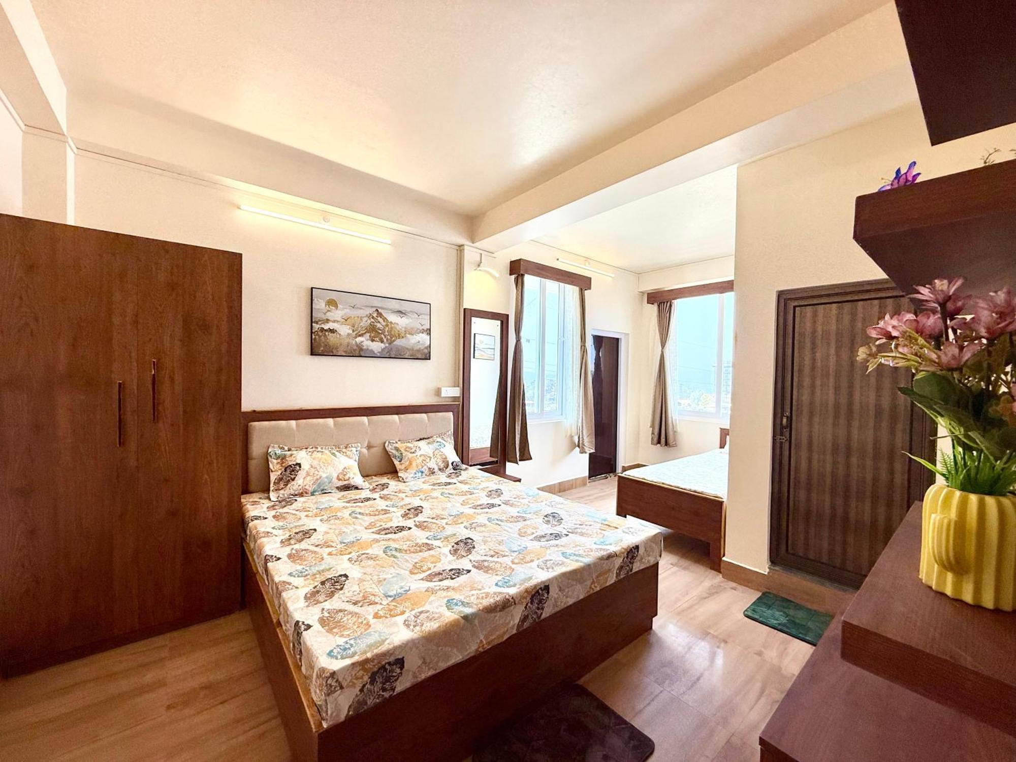 Yepplo Holiday Home - Complimentary Breakfast - 24 Hrs Caretaker & Power Backup شيلونغ المظهر الخارجي الصورة