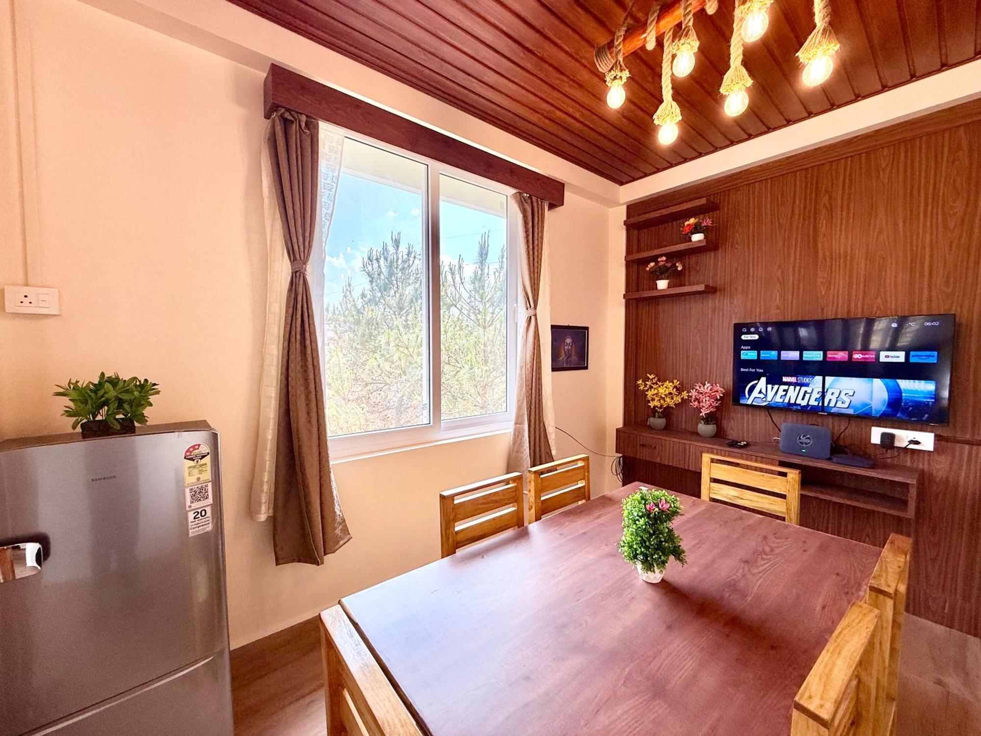 Yepplo Holiday Home - Complimentary Breakfast - 24 Hrs Caretaker & Power Backup شيلونغ المظهر الخارجي الصورة